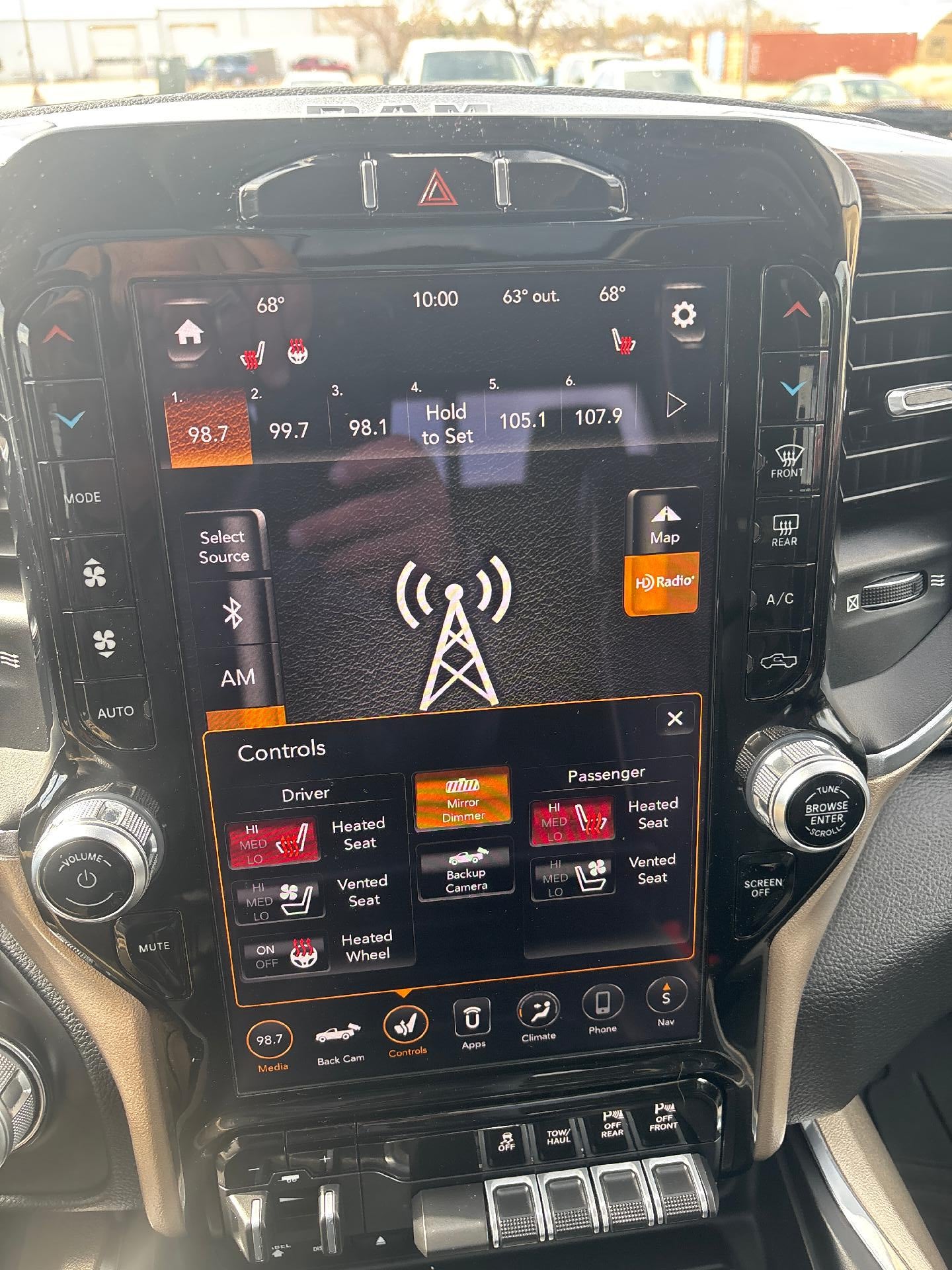 2019 RAM 1500 Laramie