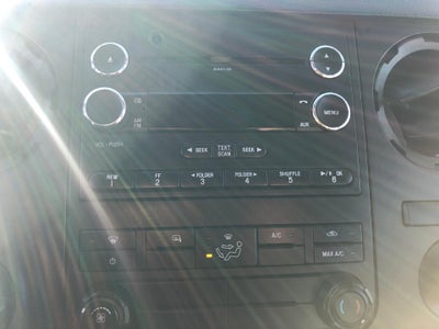 2015 Ford Super Duty F-550 DRW Lariat