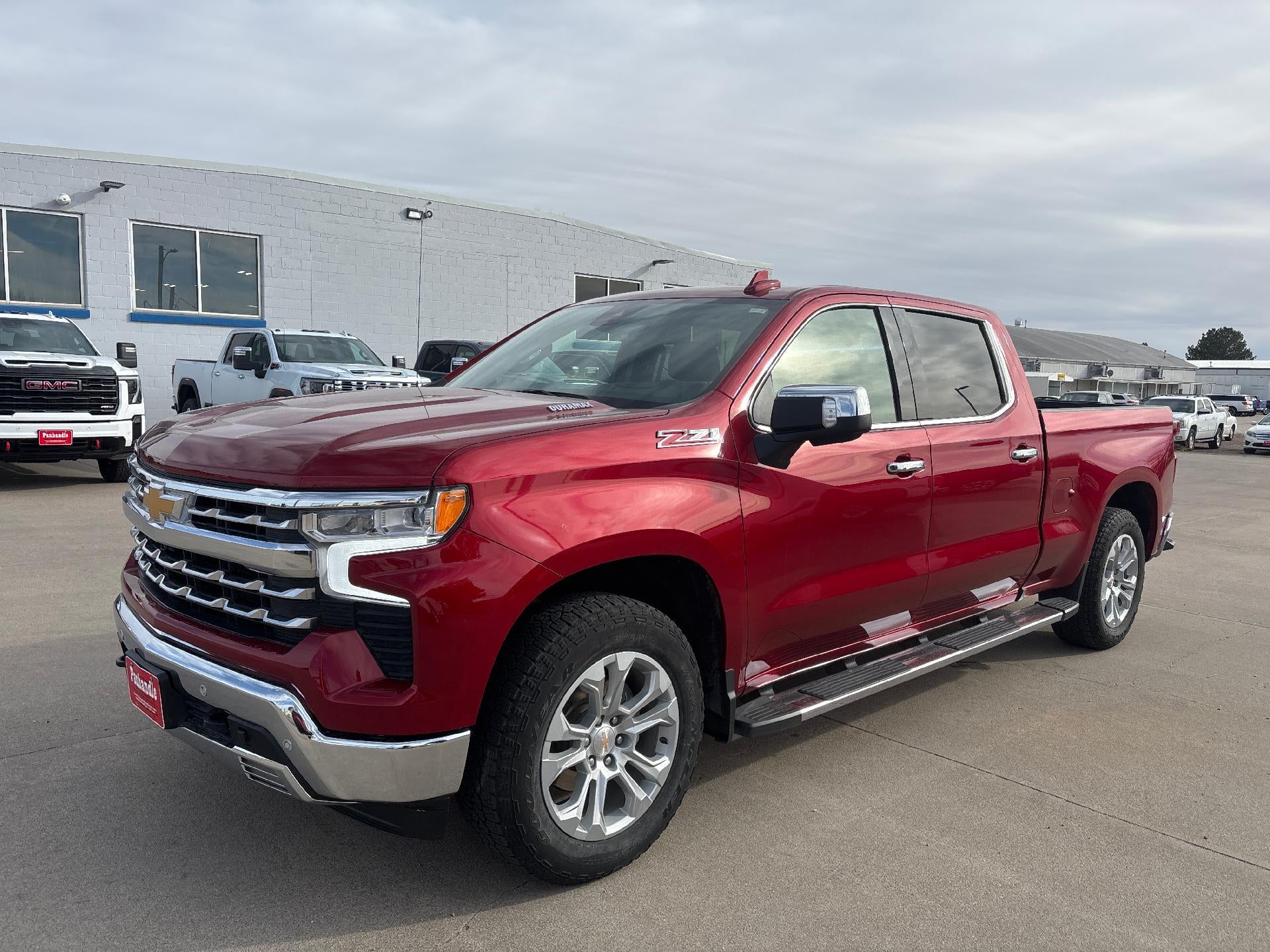 2025 Chevrolet Silverado 1500 LTZ
