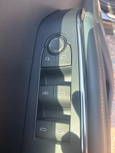 2024 GMC Acadia AT4