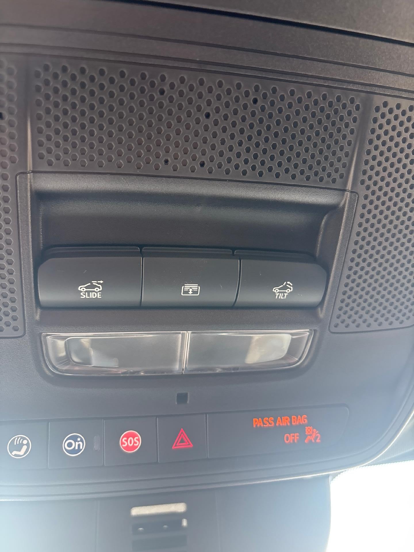 2024 GMC Acadia AT4