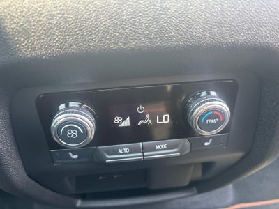 2024 GMC Acadia AT4