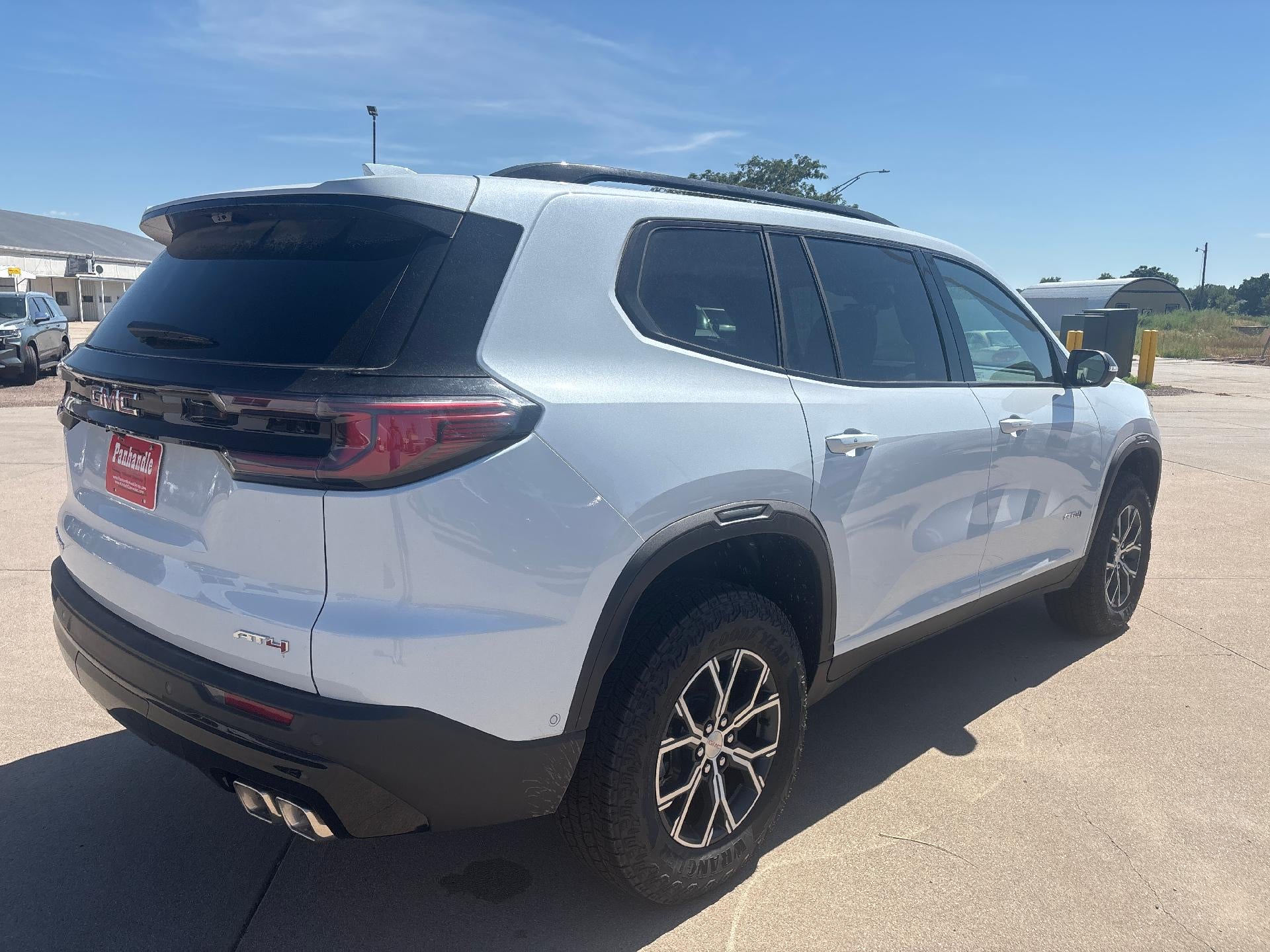 2026 GMC Acadia AT4
