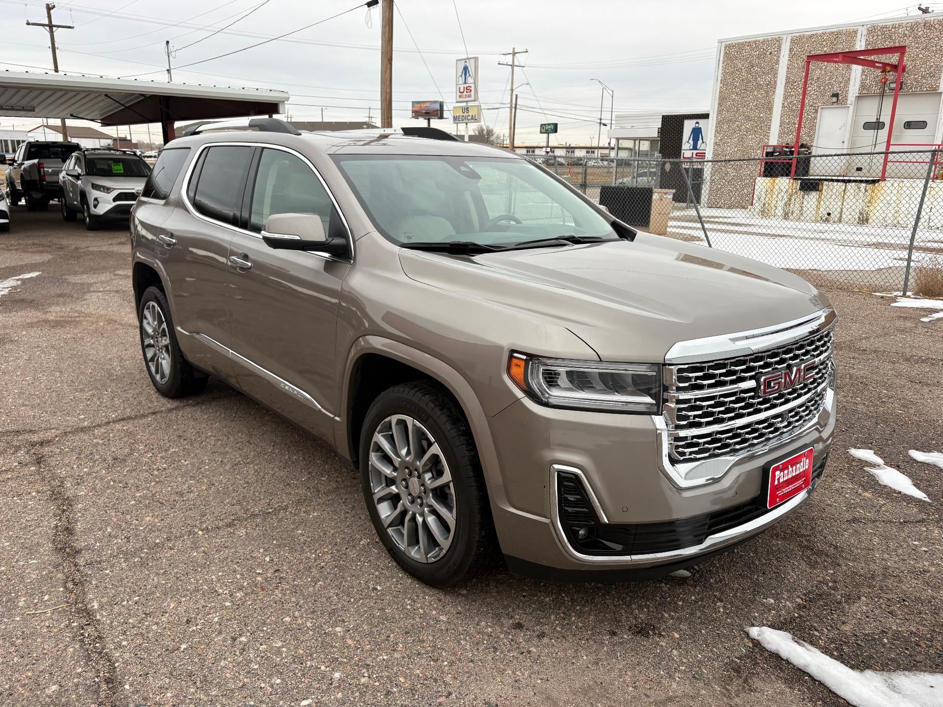 2023 GMC Acadia Denali
