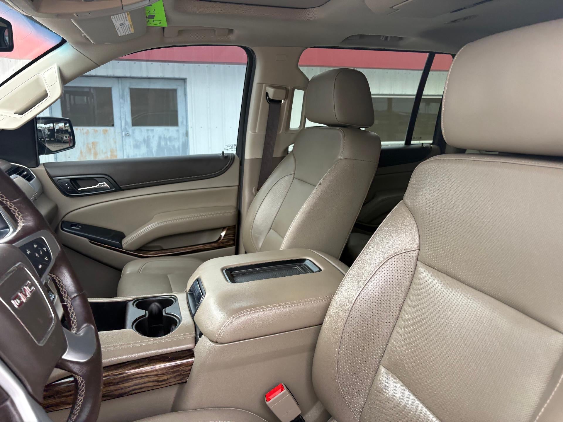2020 GMC Yukon XL SLT