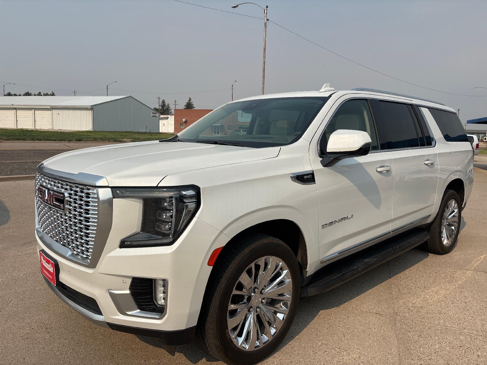 2023 GMC Yukon XL Denali