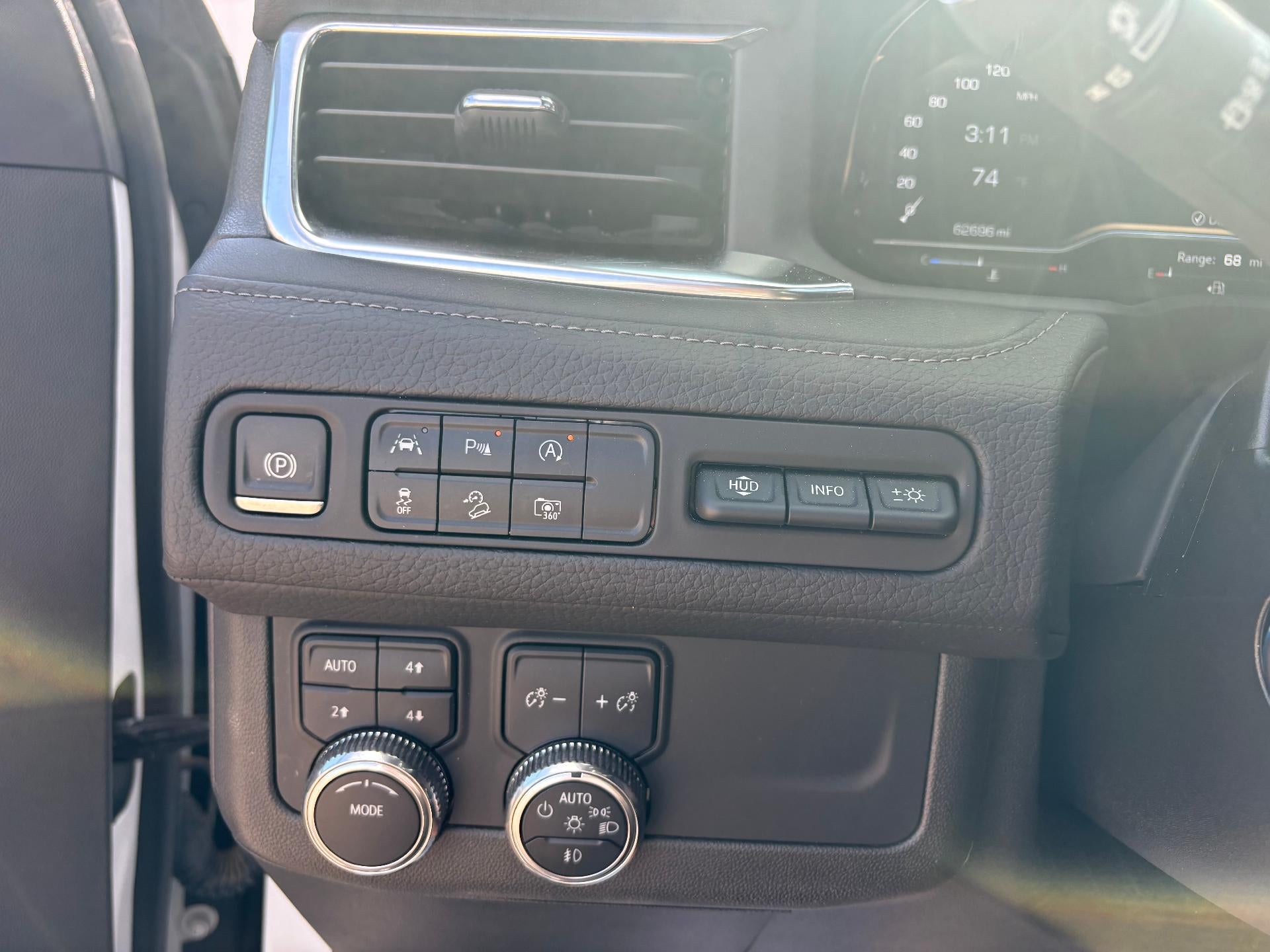 2024 GMC Yukon XL Denali