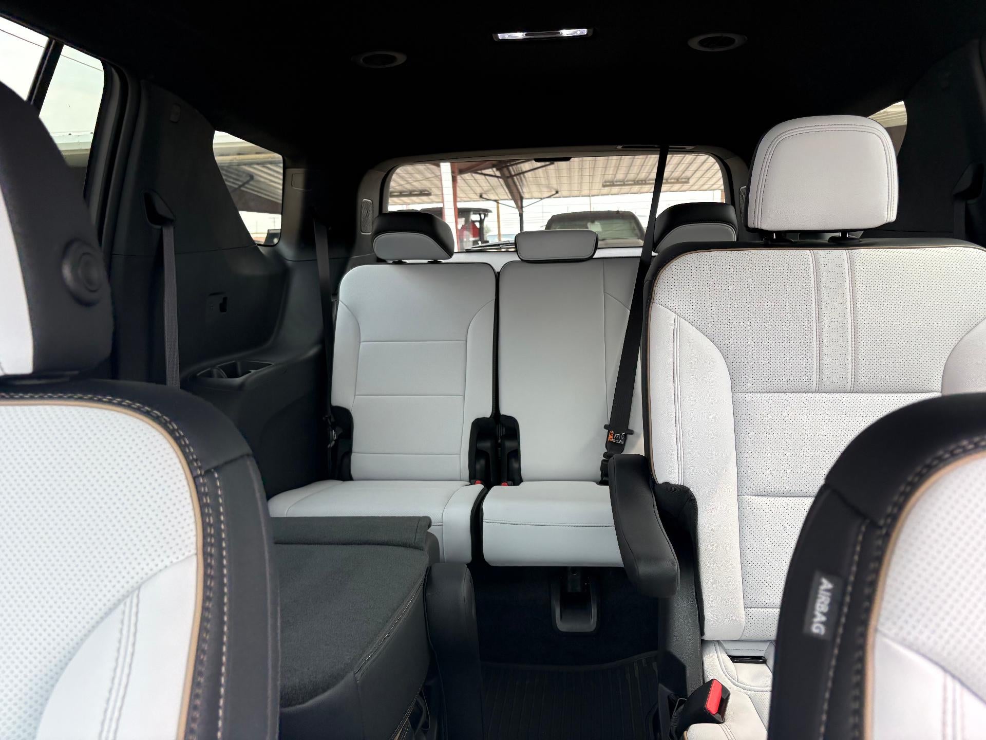 2025 Chevrolet Traverse High Country