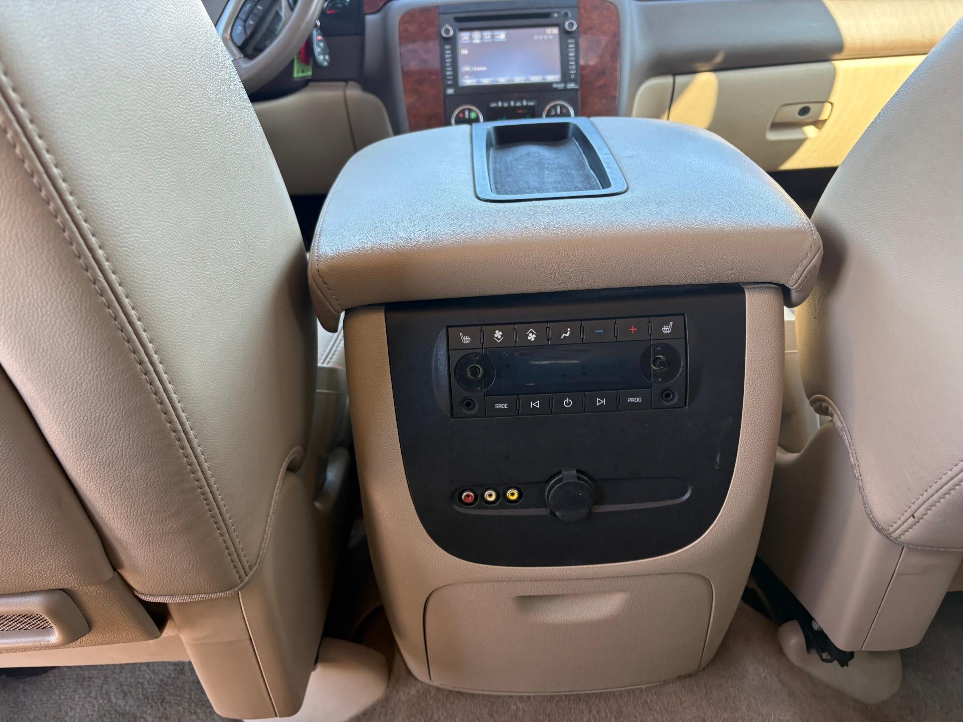 2014 Chevrolet Suburban LTZ