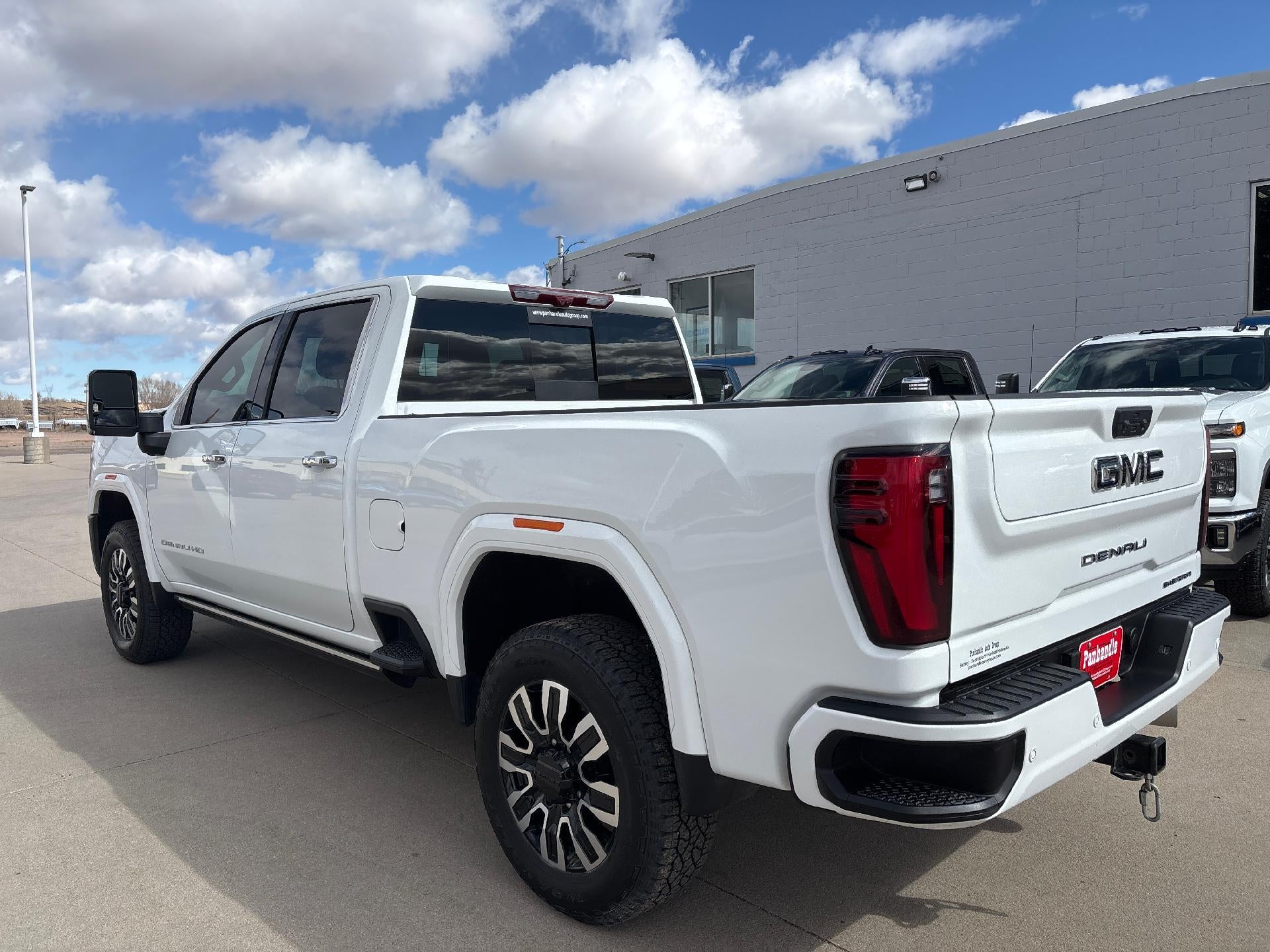 2025 GMC Sierra 2500 HD Denali Ultimate