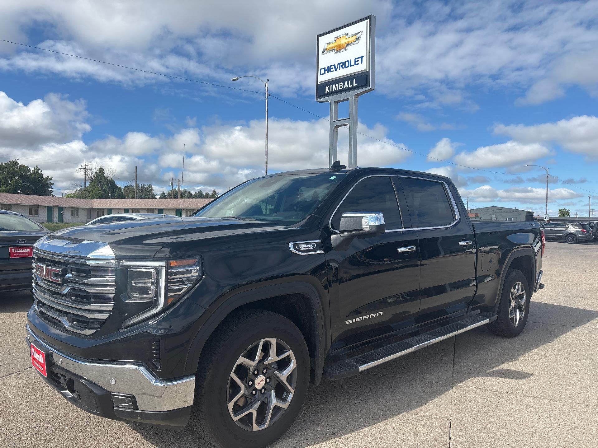 2024 GMC Sierra 1500 SLT