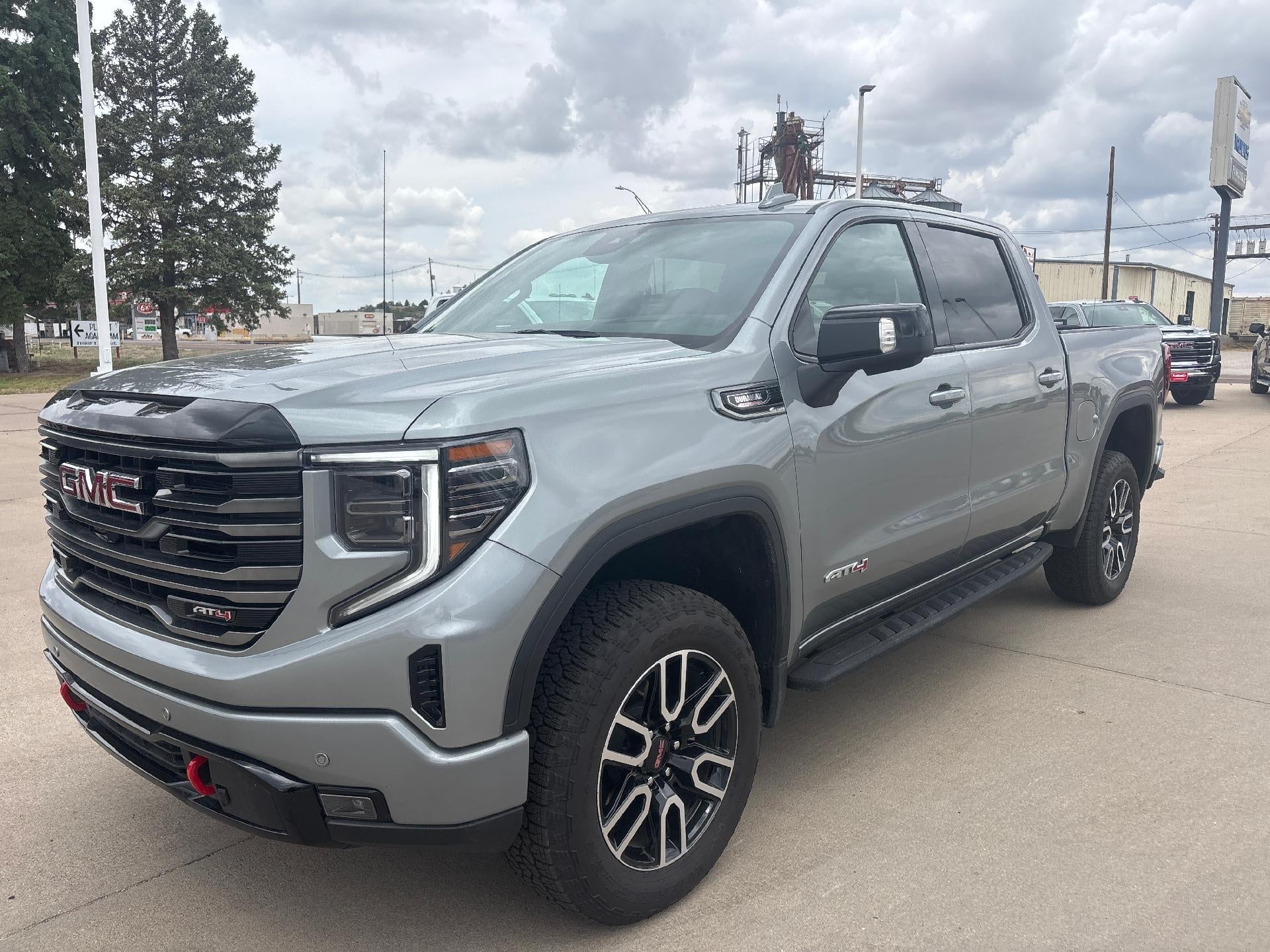 2026 GMC Sierra 4WD Crew Cab Short Box AT4's photo