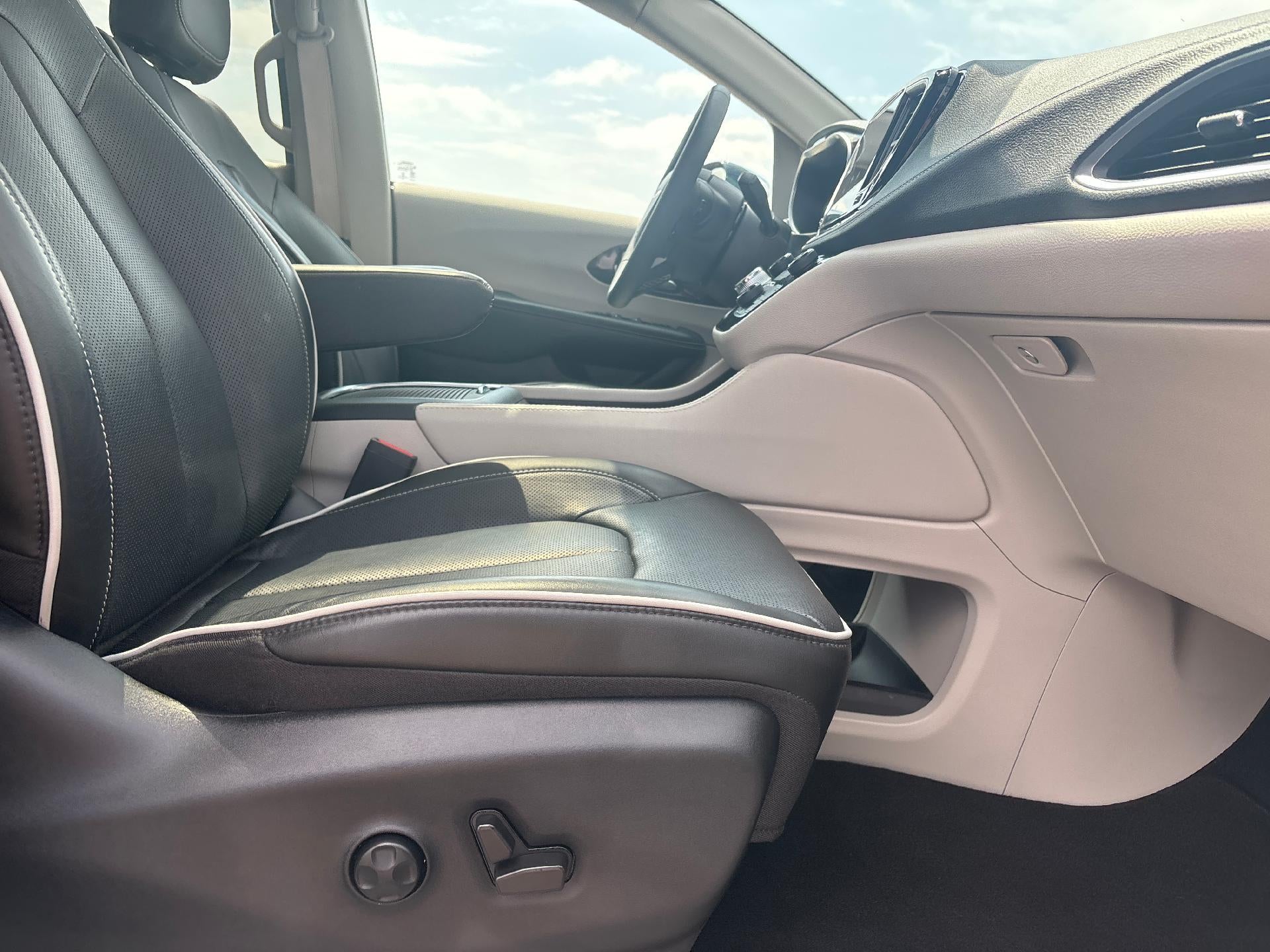 2022 Chrysler Pacifica Limited