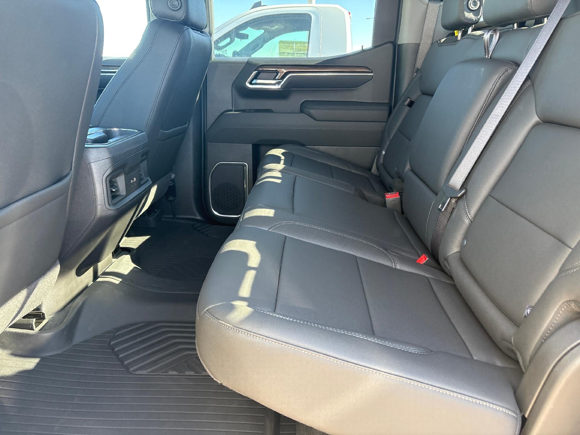 2026 Chevrolet Silverado 1500 RST - Photo 28
