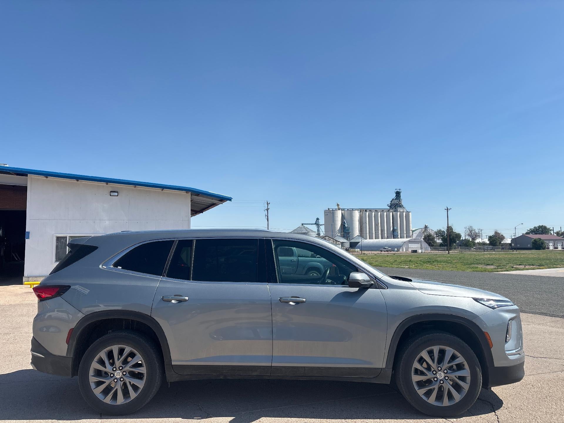 2025 Buick Enclave Preferred