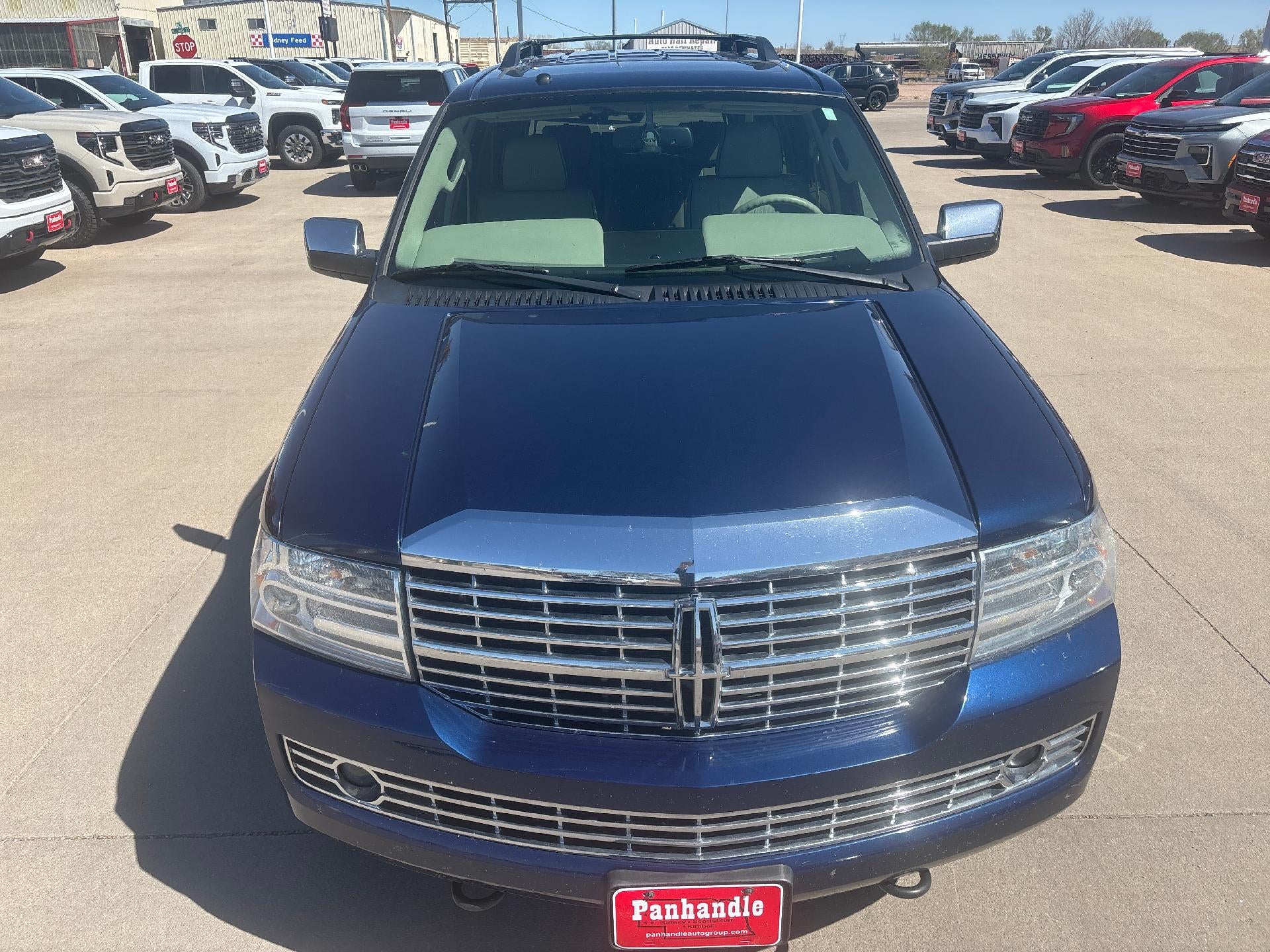 2007 Lincoln Navigator Base