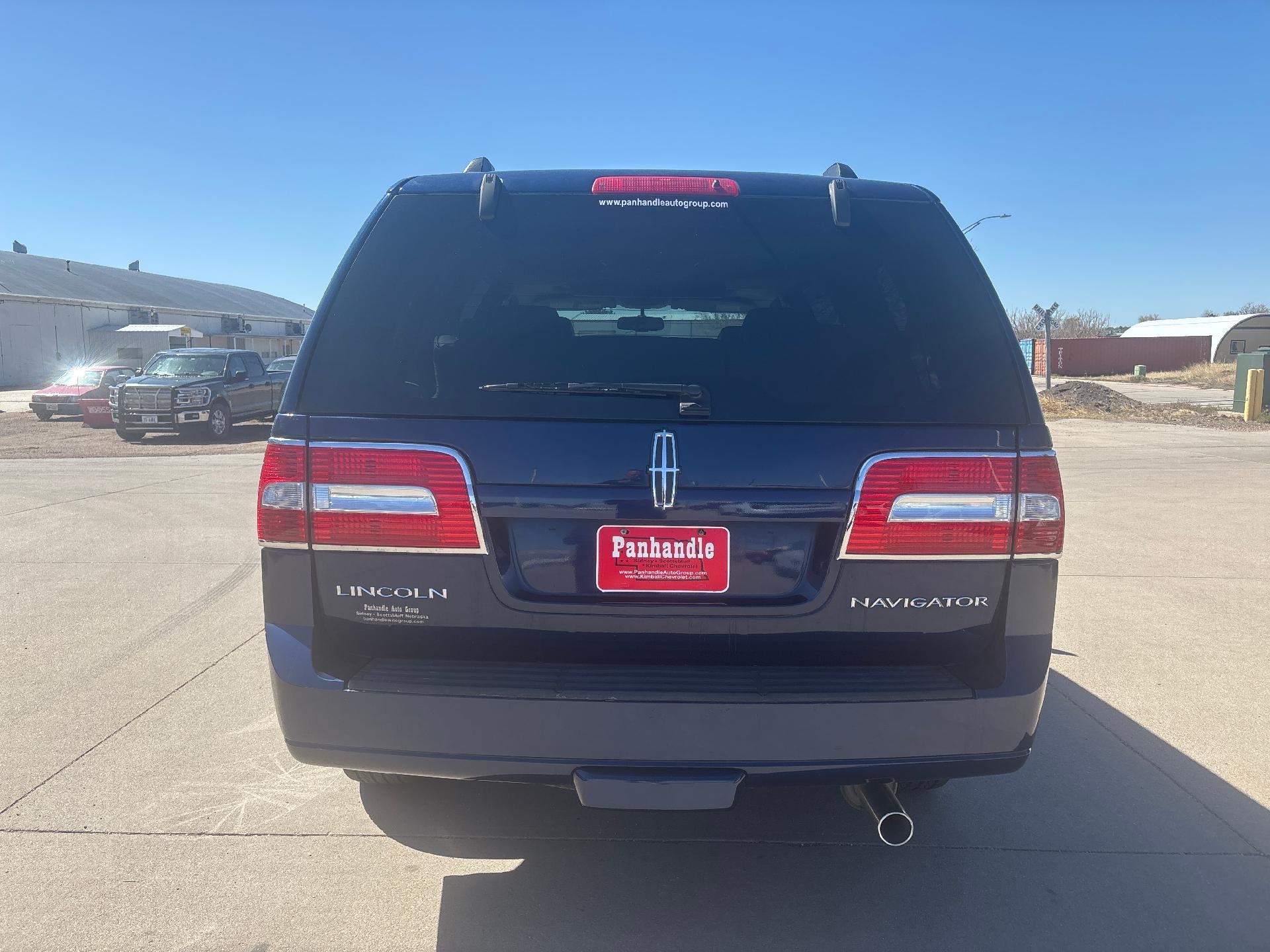 2007 Lincoln Navigator Base