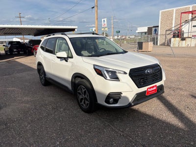 2022 Subaru Forester Premium