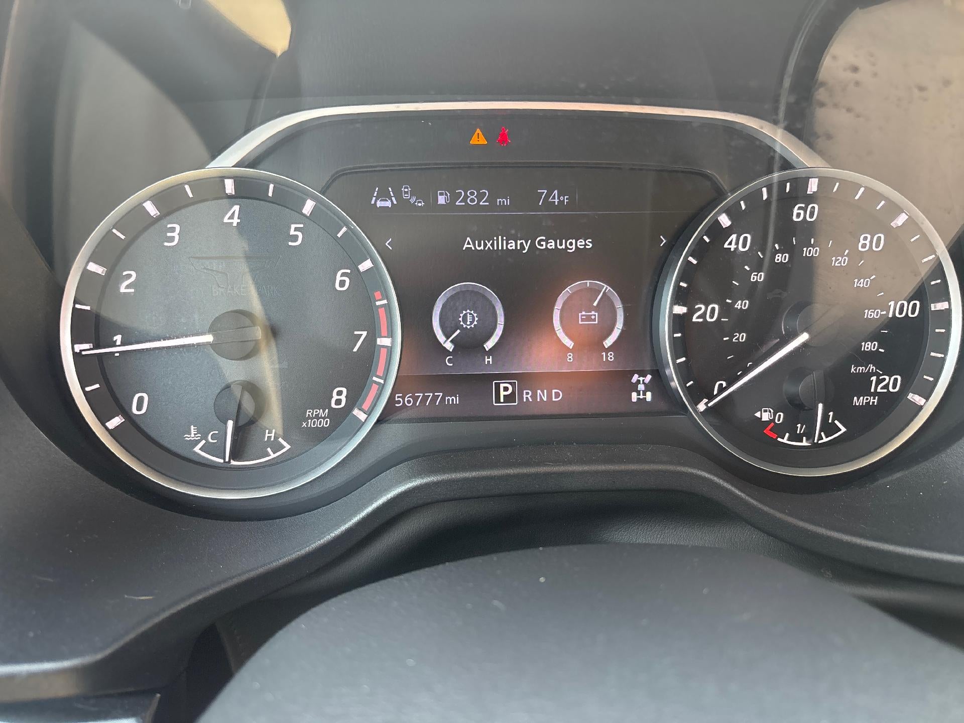 2022 Nissan Titan SV
