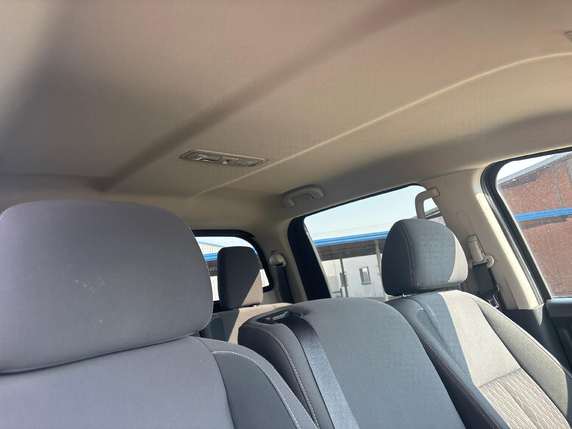 2022 Nissan Titan SV