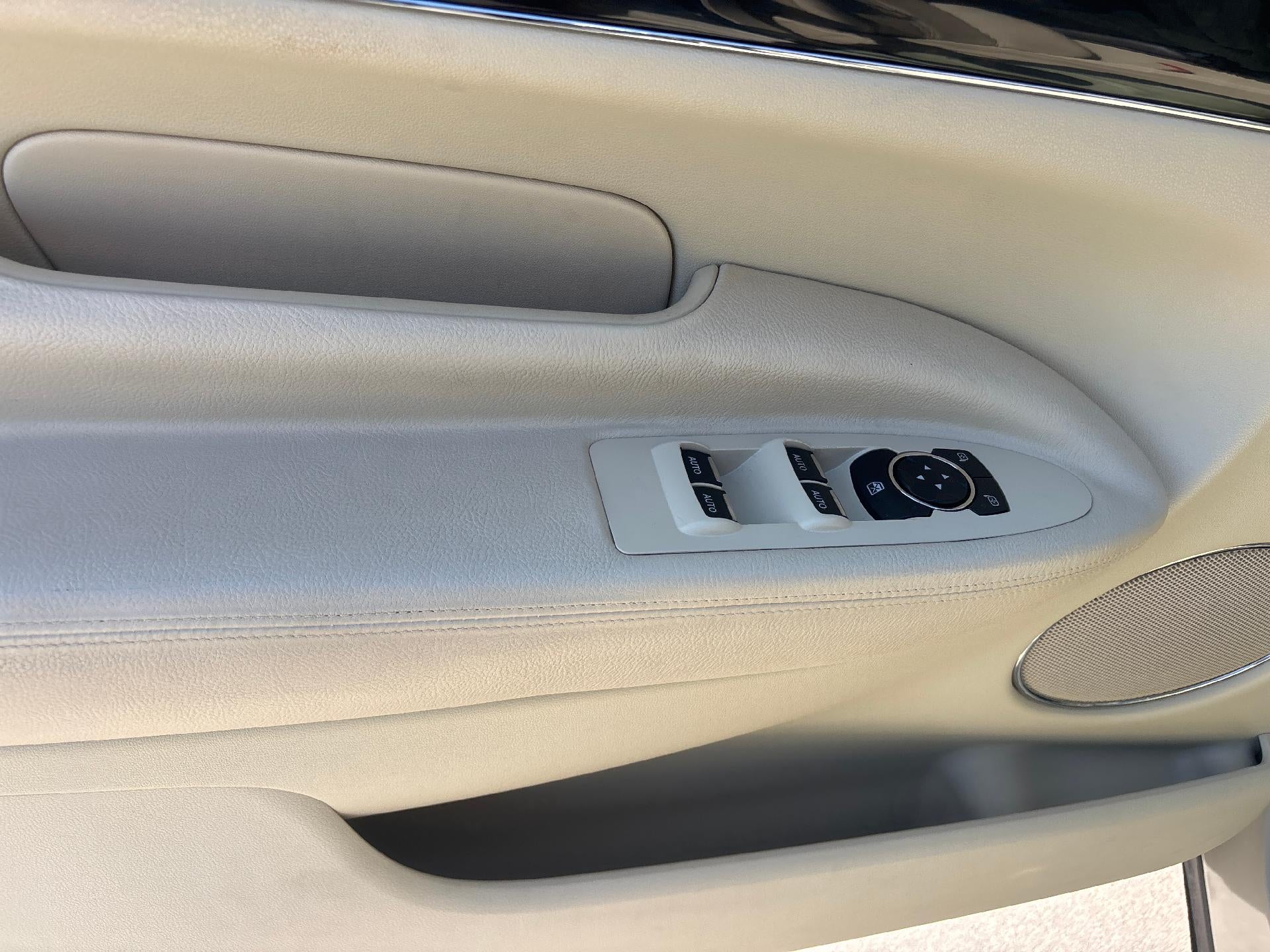 2018 Lincoln MKT Reserve