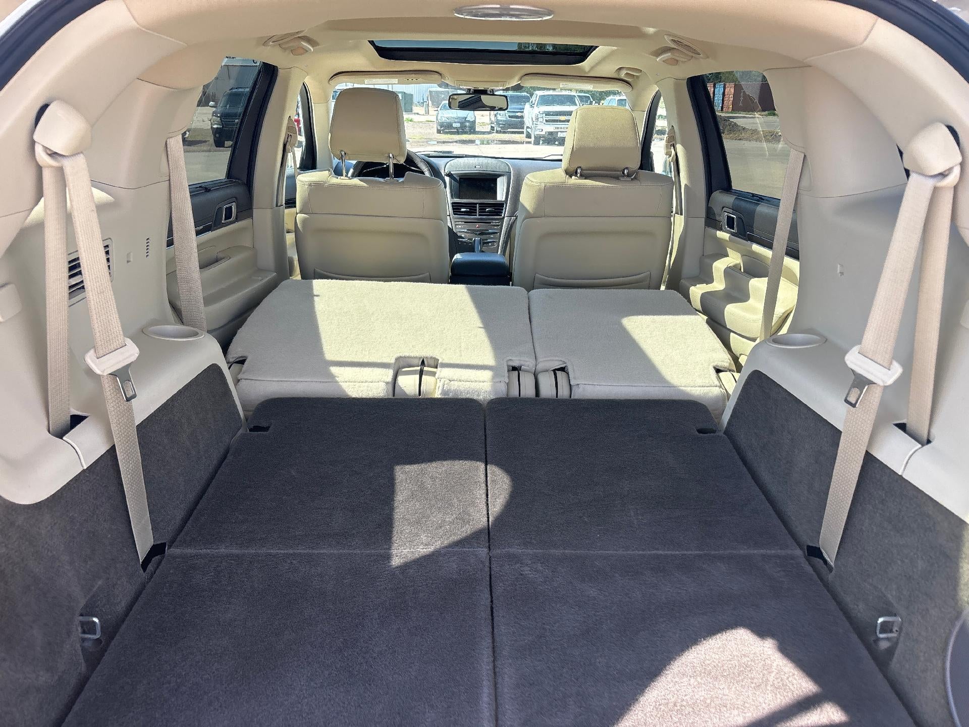 2018 Lincoln MKT Reserve