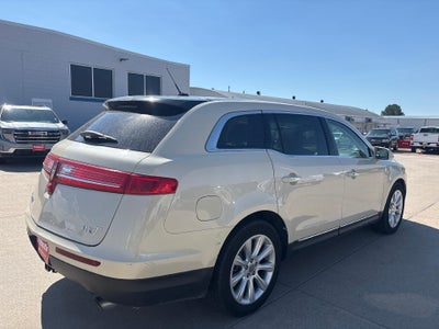 2018 Lincoln MKT Reserve